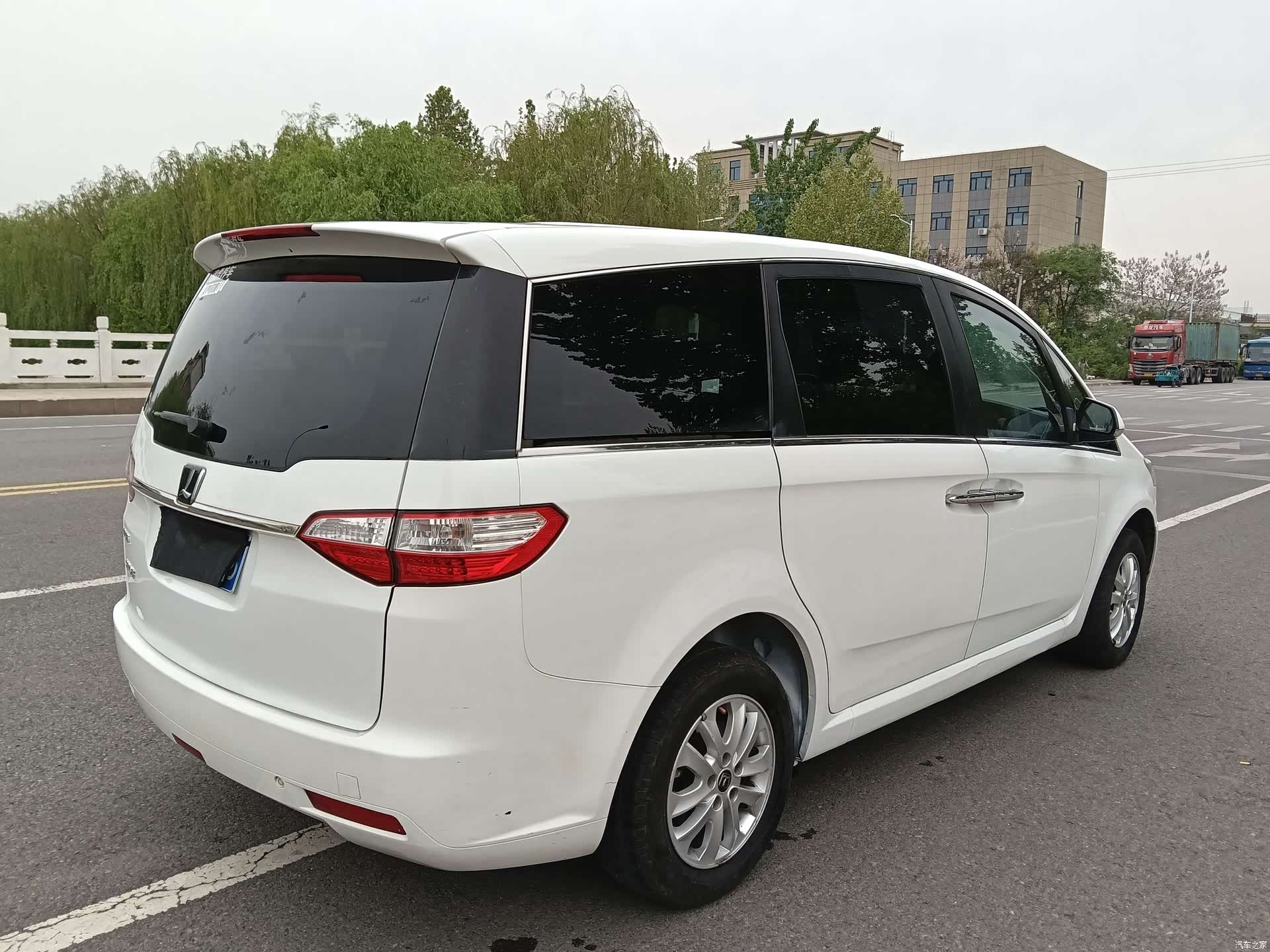 DongFeng 7, 2015 7