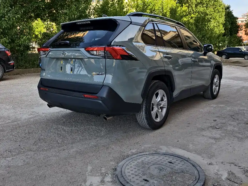Toyota RAV4 Rongfang