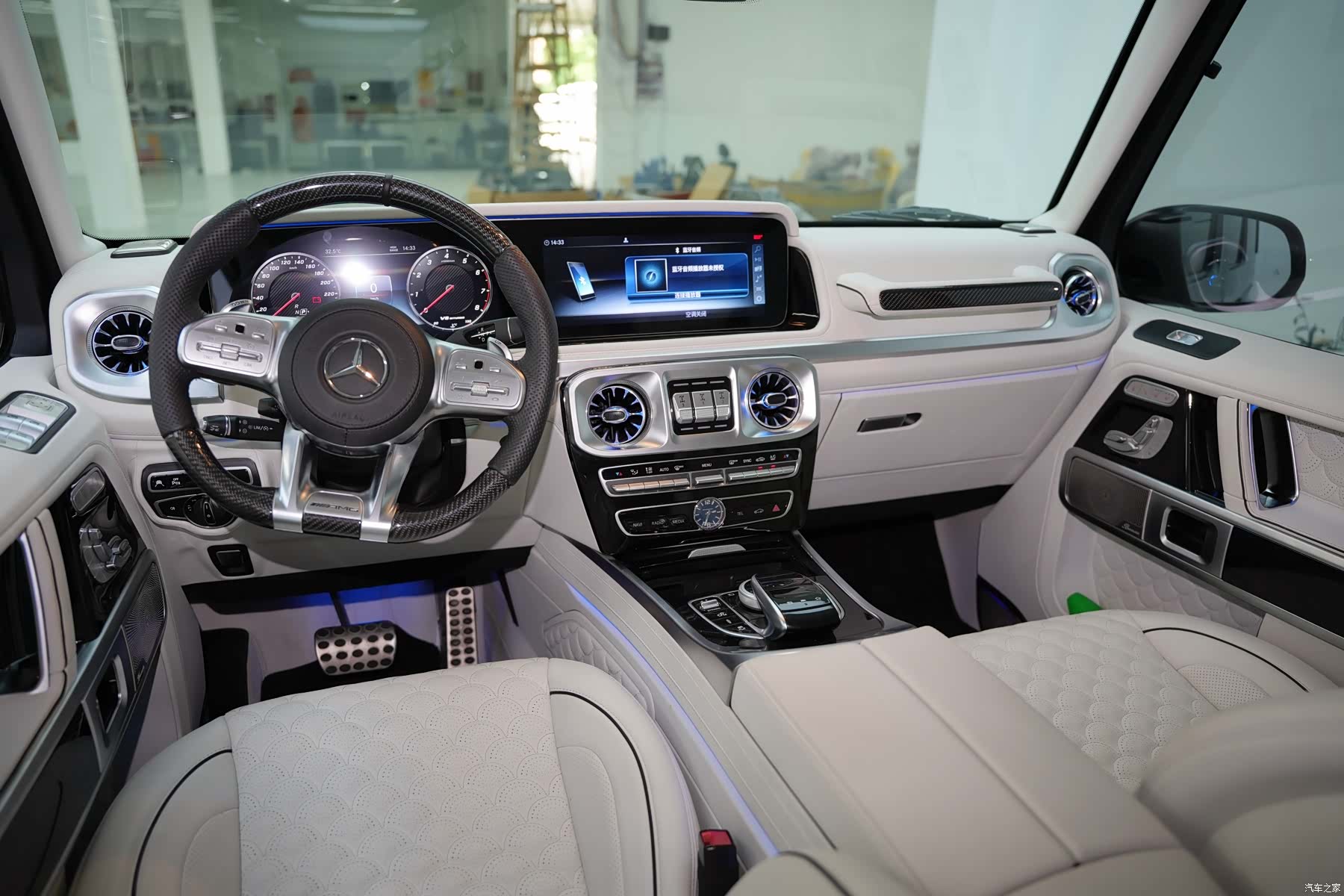 Mercedes-Benz G-Class, 2018 13