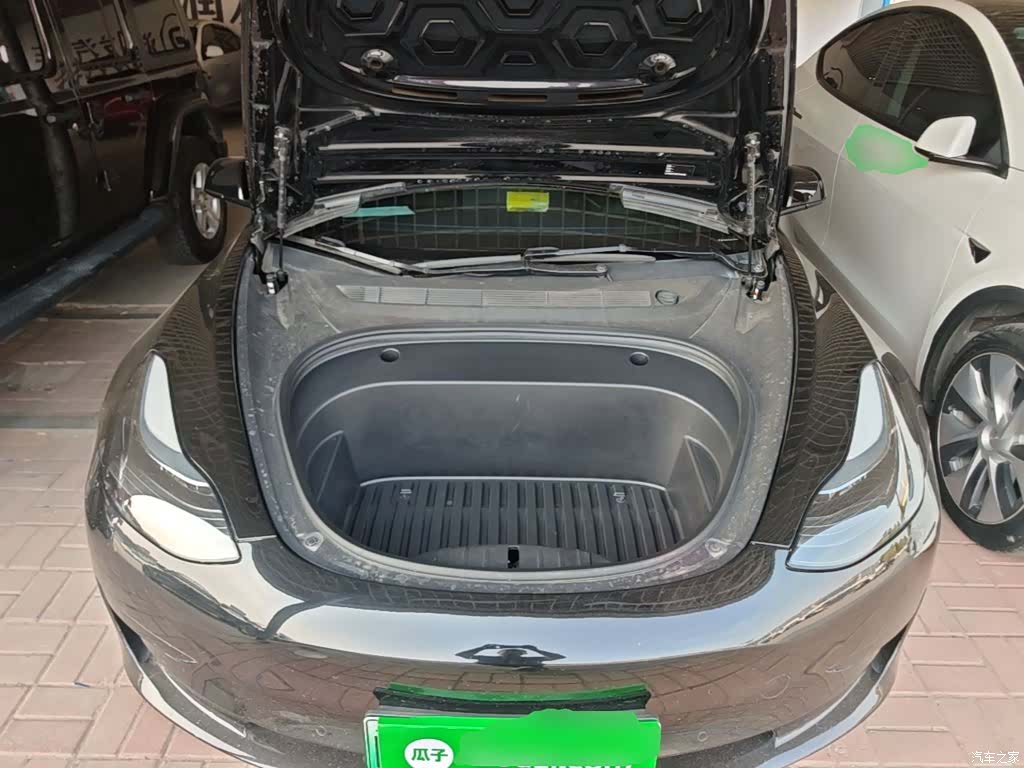 Tesla Model 3, 2023 20