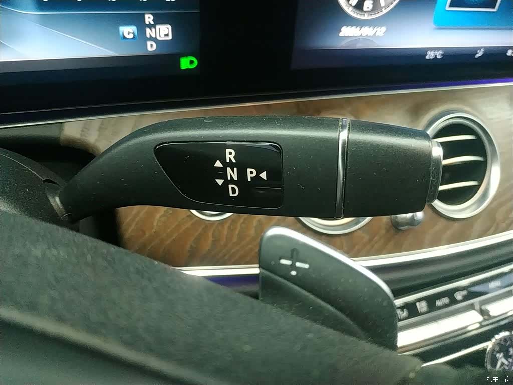 Mercedes-Benz E-Class, 2017 14