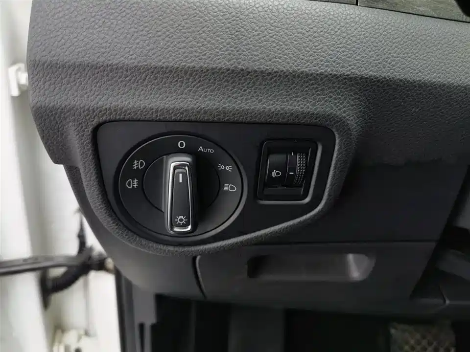 Volkswagen Golf*Jiayu