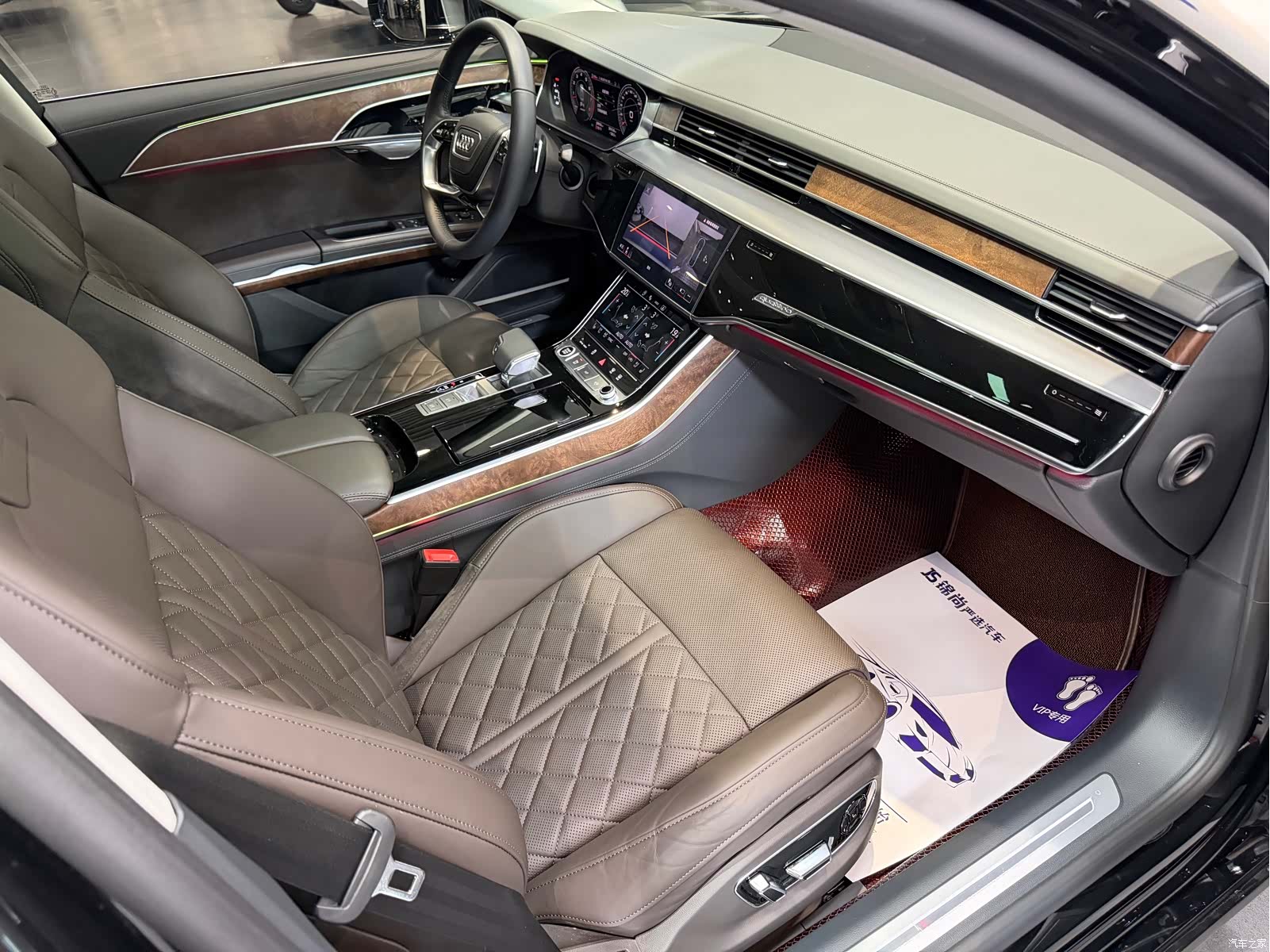 Audi A8L, 2021 9