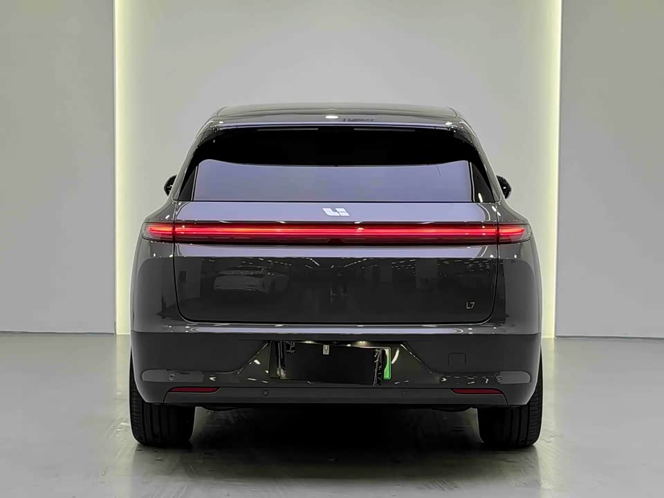 Li Auto Ideal L7