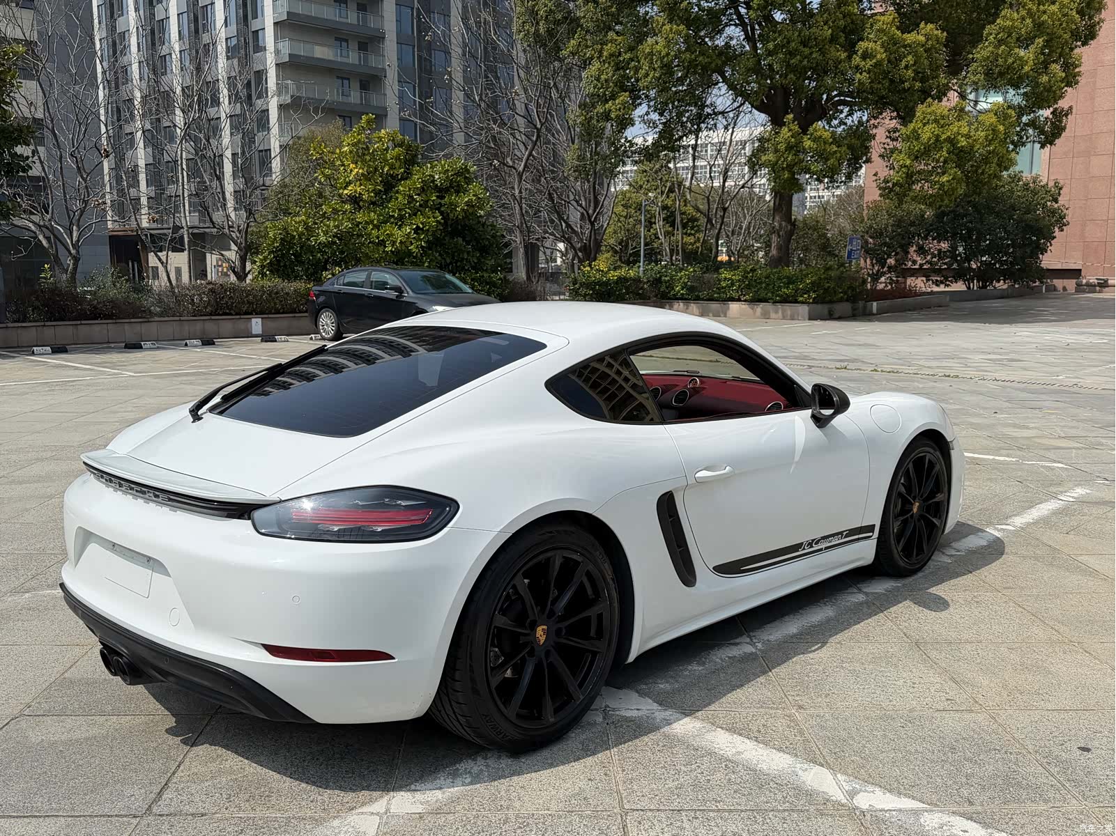Porsche Cayman, 2019 21