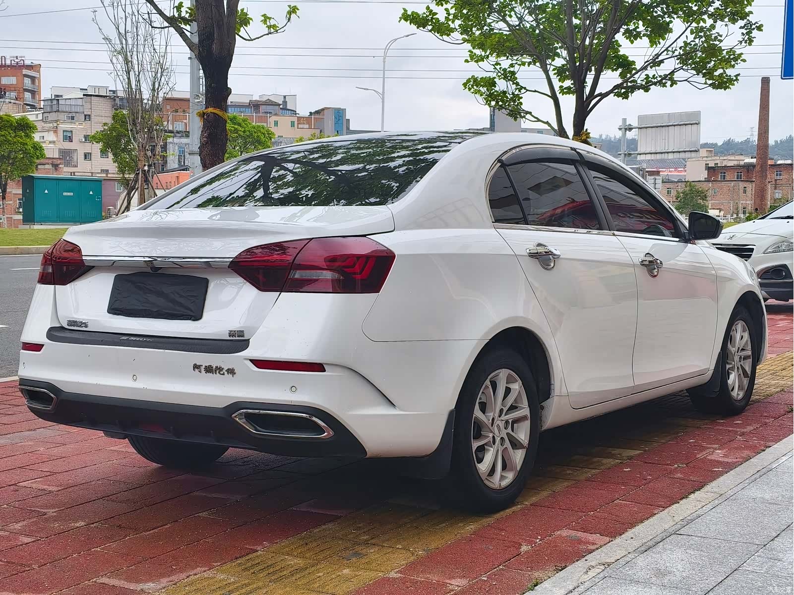 Geely Emgrand, 2021 7