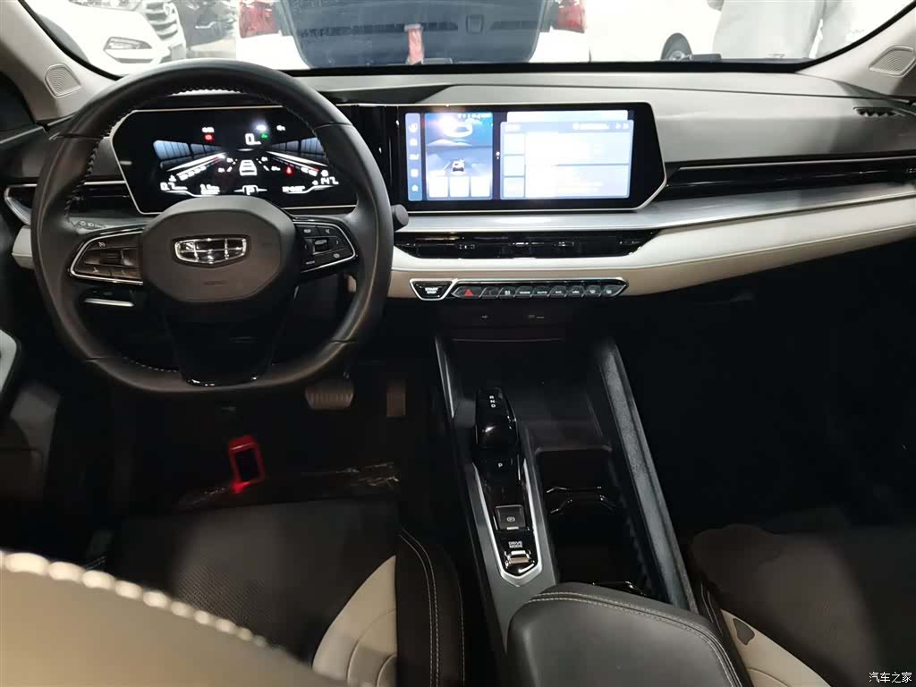 Geely Binray, 2025 10