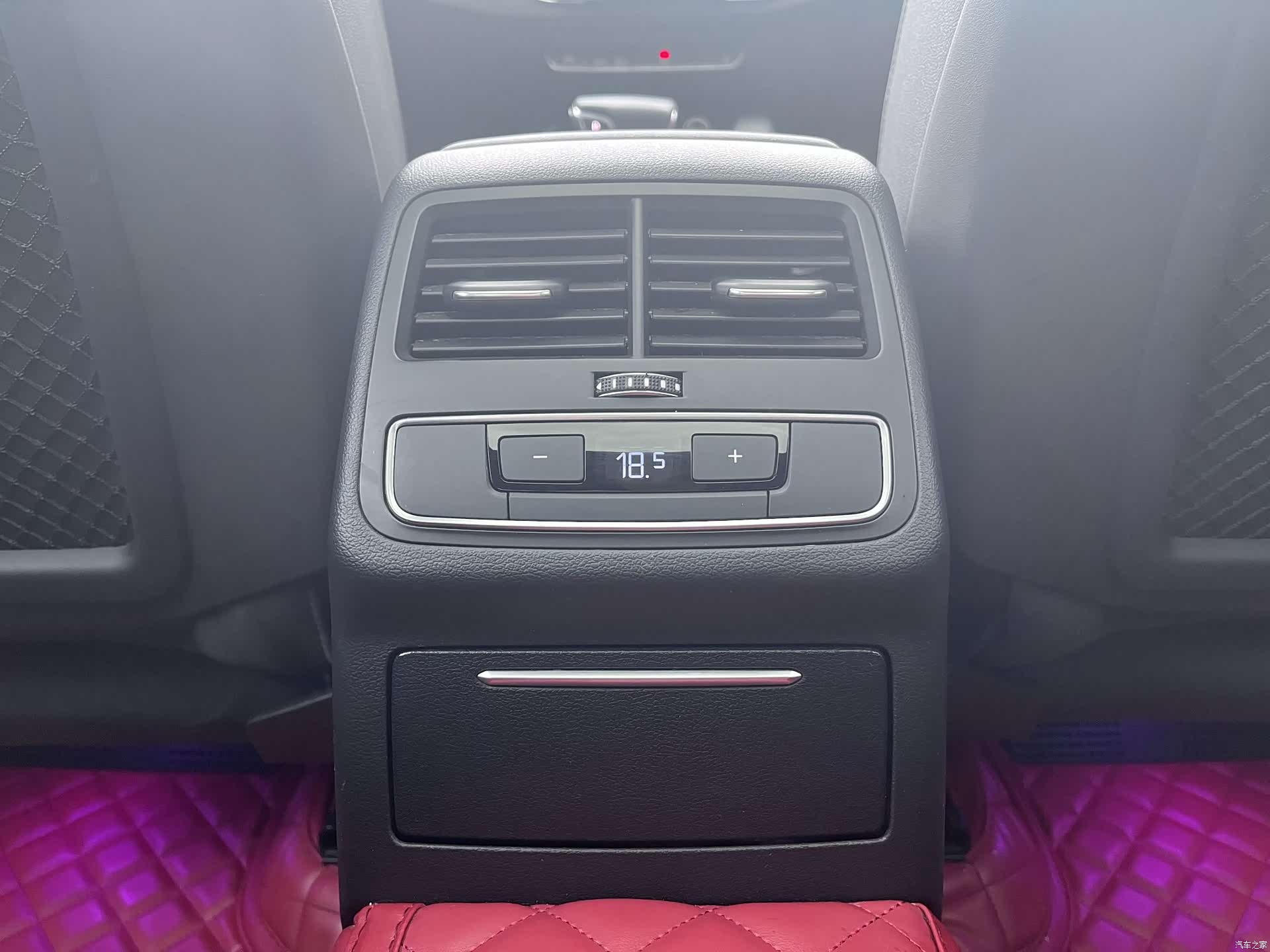 Audi A4L, 2023 10