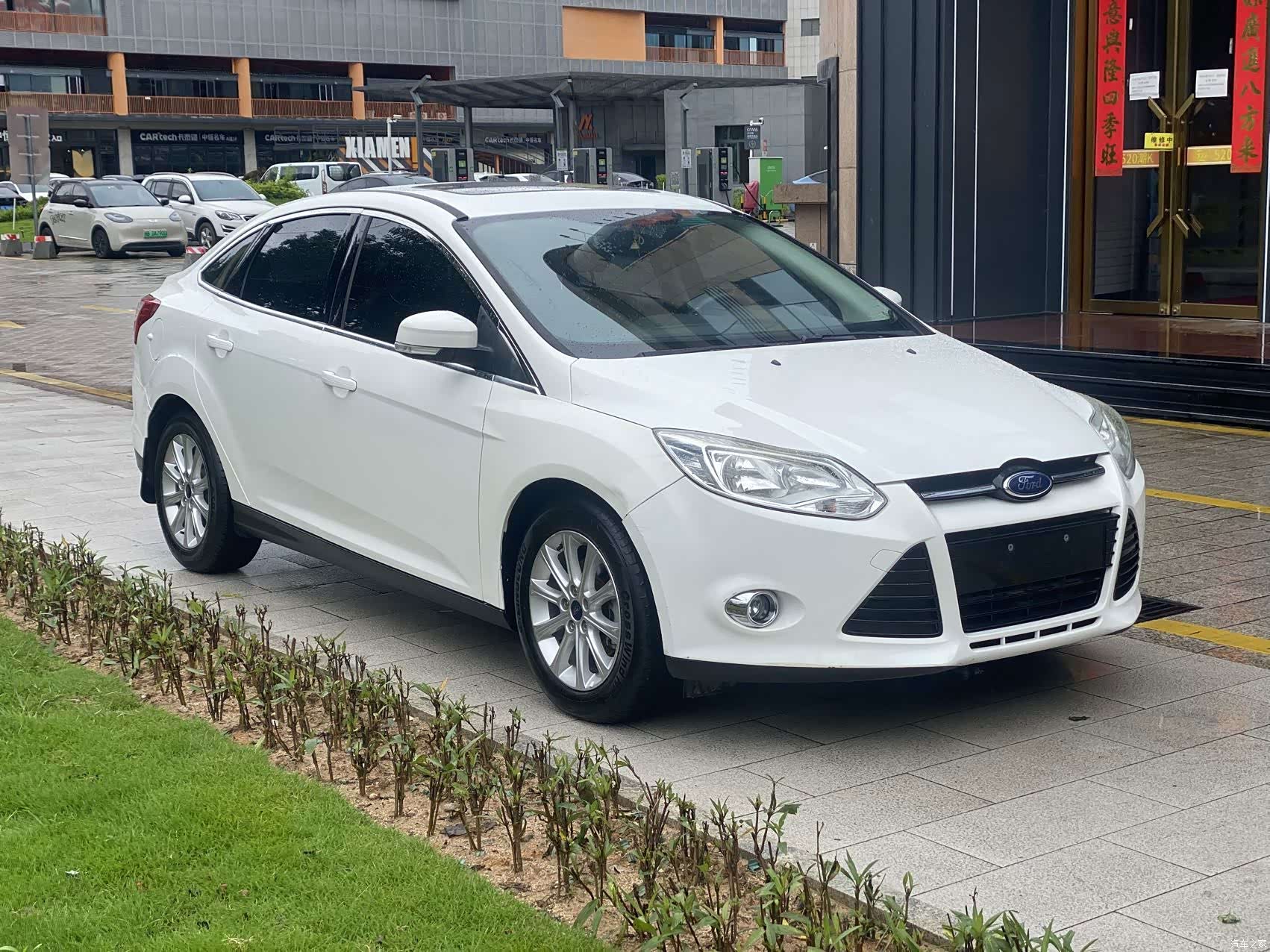 Ford Focus, 2014 3