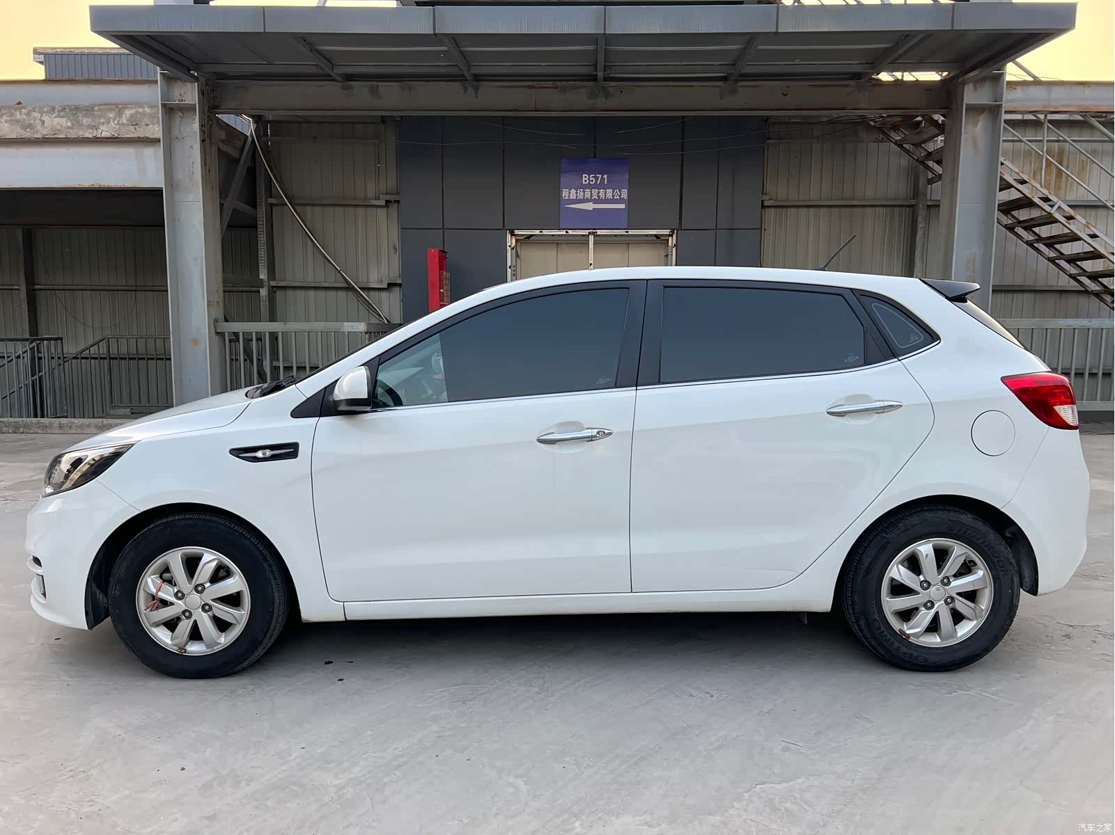 Kia K2, 2016 10
