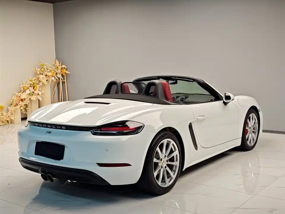 Porsche 718