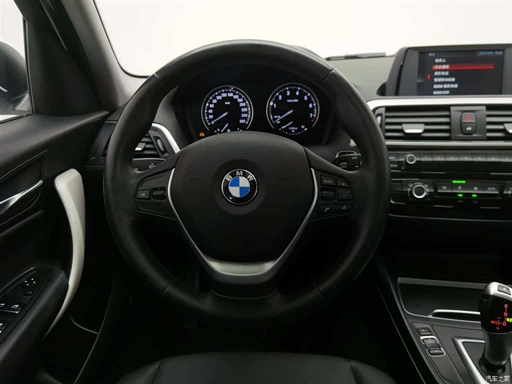 BMW 1 Series, 2019 11