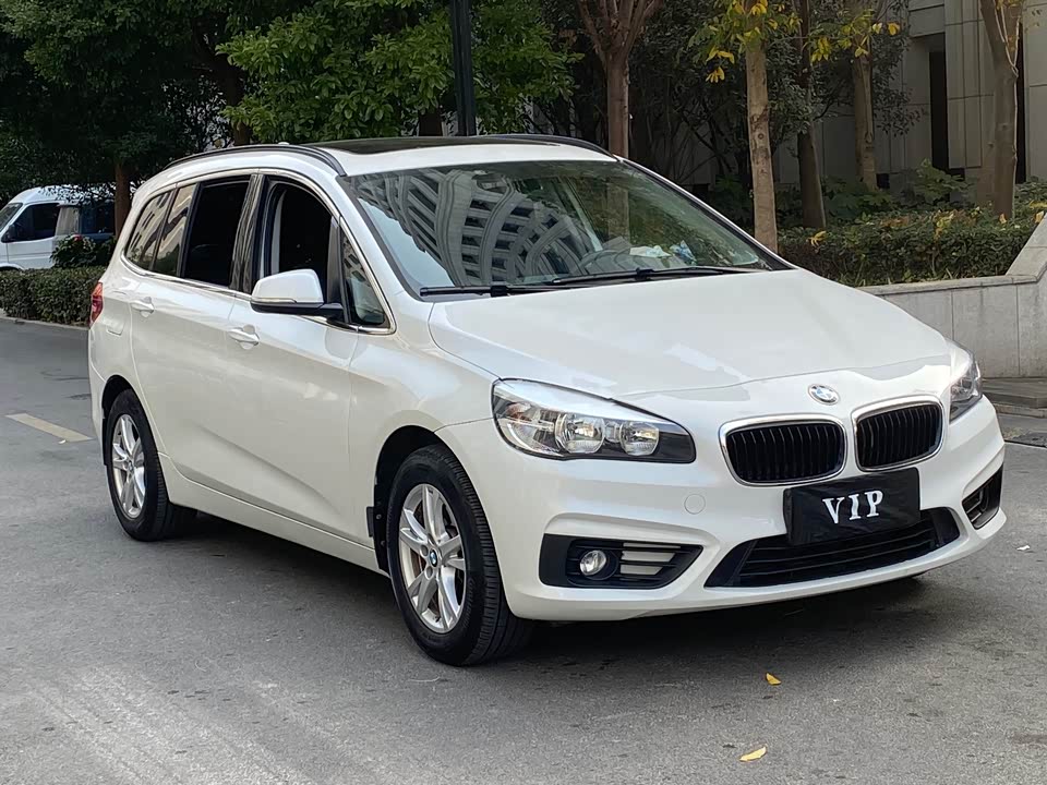 BMW 2 series multifunctional station wagon