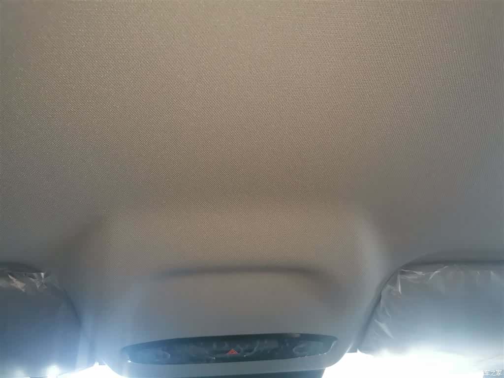 Geely Galaxy E5, 2026 18
