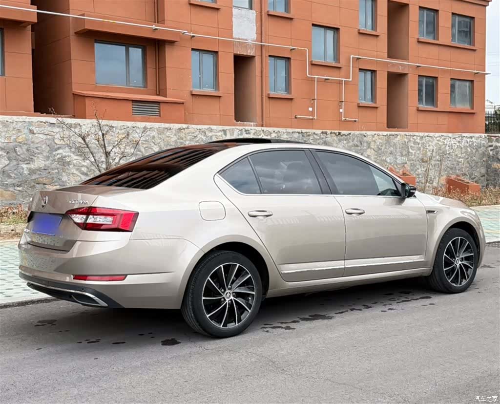 Skoda Octavia, 2018 8