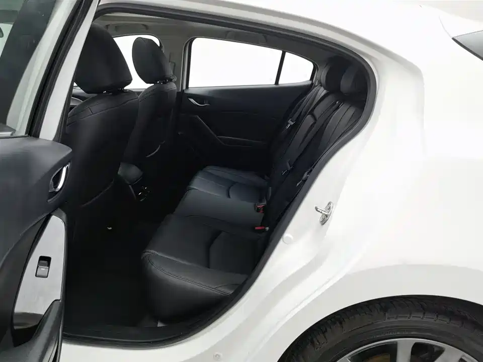 Mazda 3 Angkesaila Mazda 3 Angkesaila