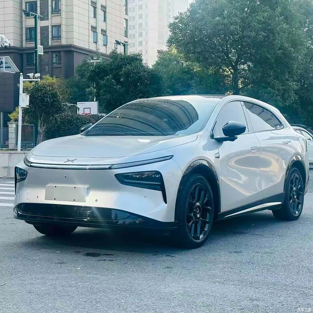 Xpeng G7, 2025 1