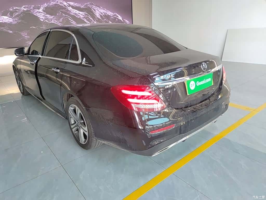 Mercedes-Benz E-Class, 2020 все фото
