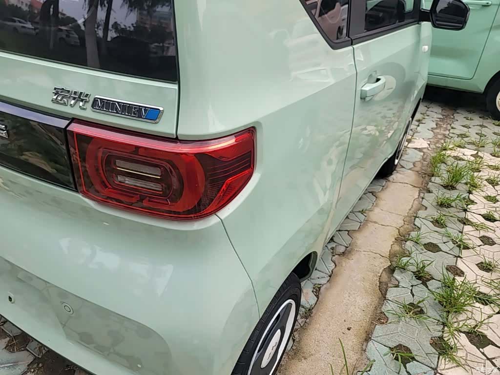Wuling MINIEV, 2023 8