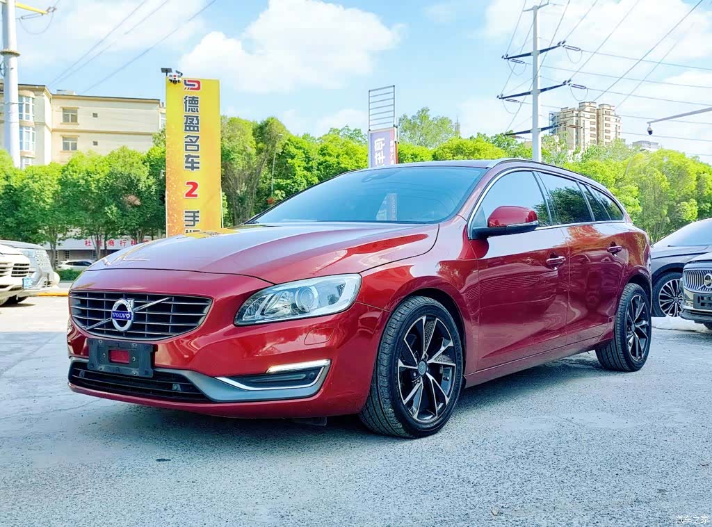 Volvo V60, 2015 1