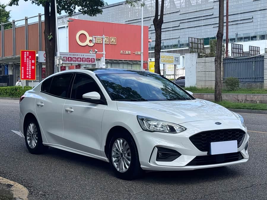 Ford Focus 2019, фото 4