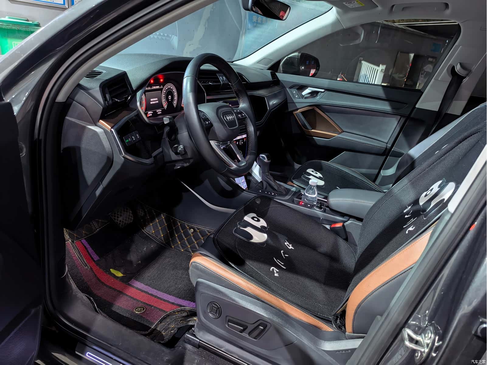 Audi Q3, 2023 4