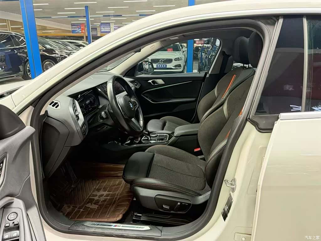 BMW 2 Series, 2023 все фото