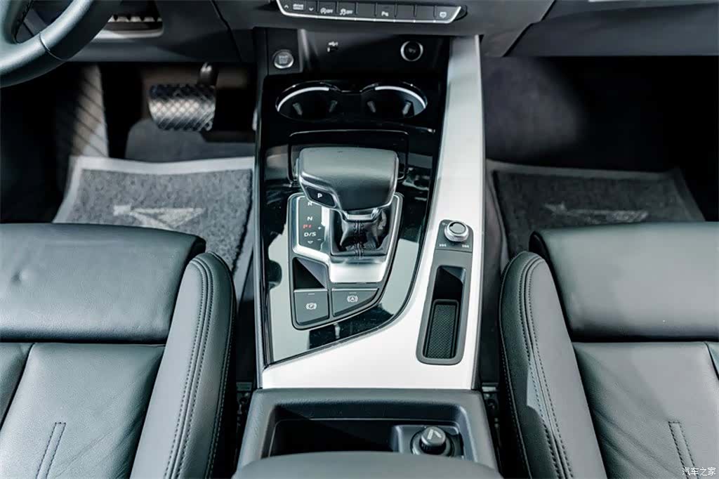 Audi A5, 2023 12