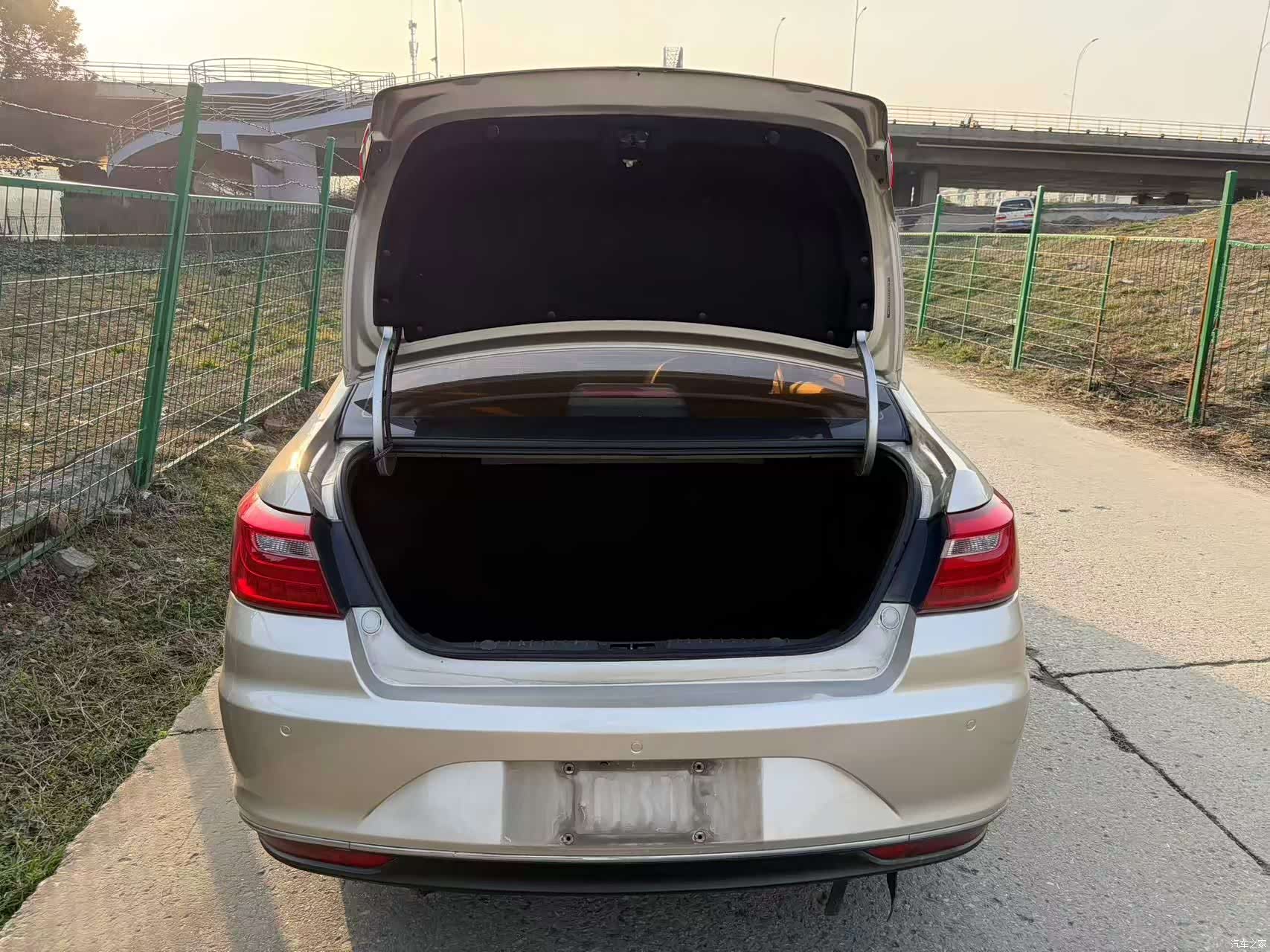 Geely VI, 2019 8