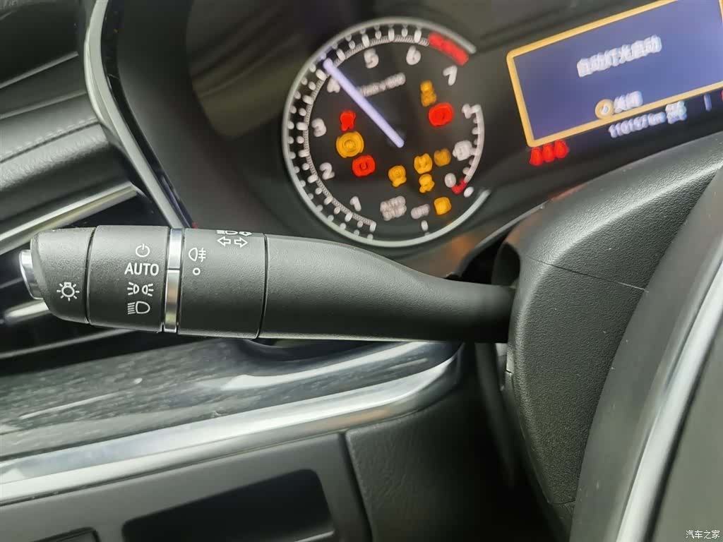 Cadillac XT5, 2021 21