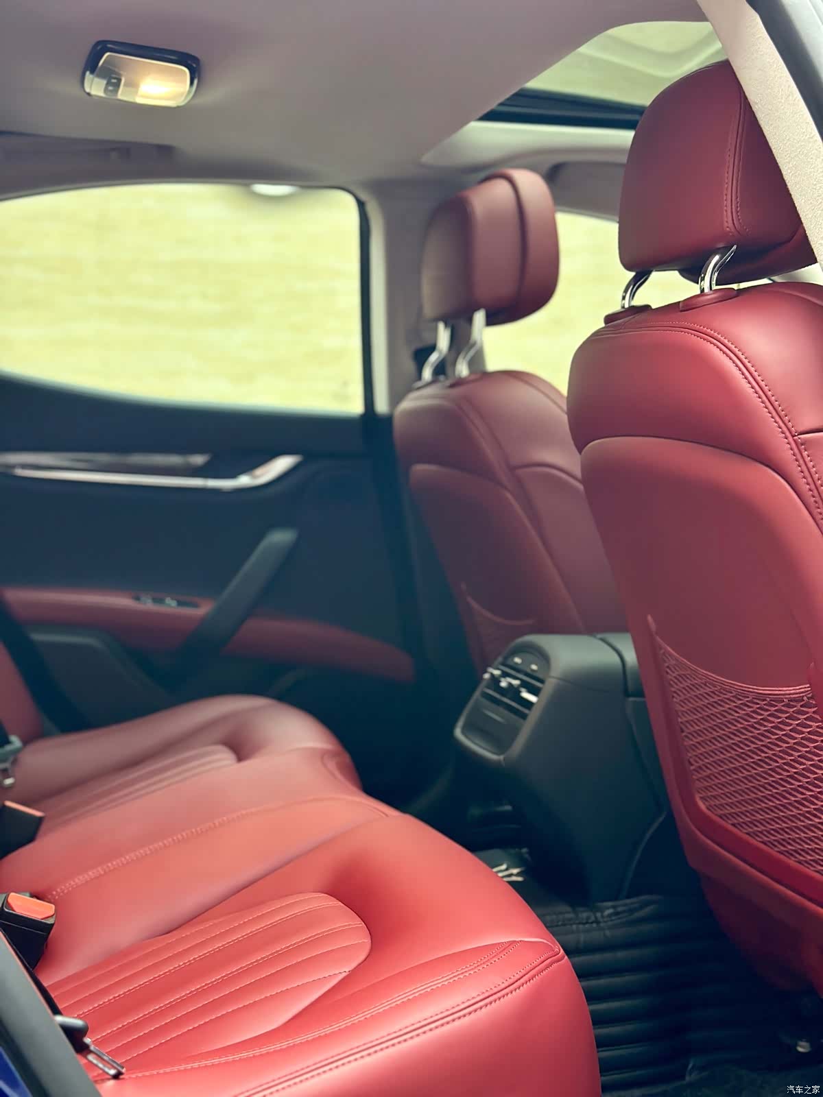 Maserati Ghibli, 2020 7