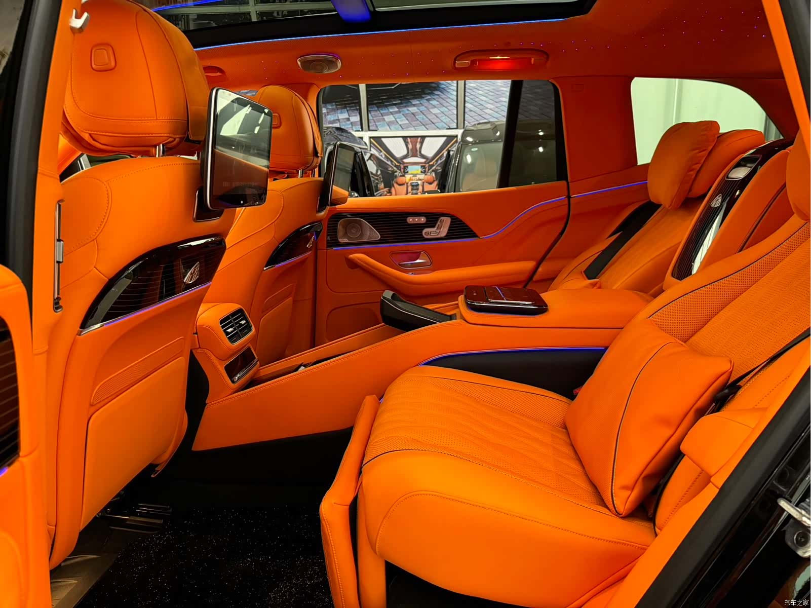 Maybach GLS, 2026 8
