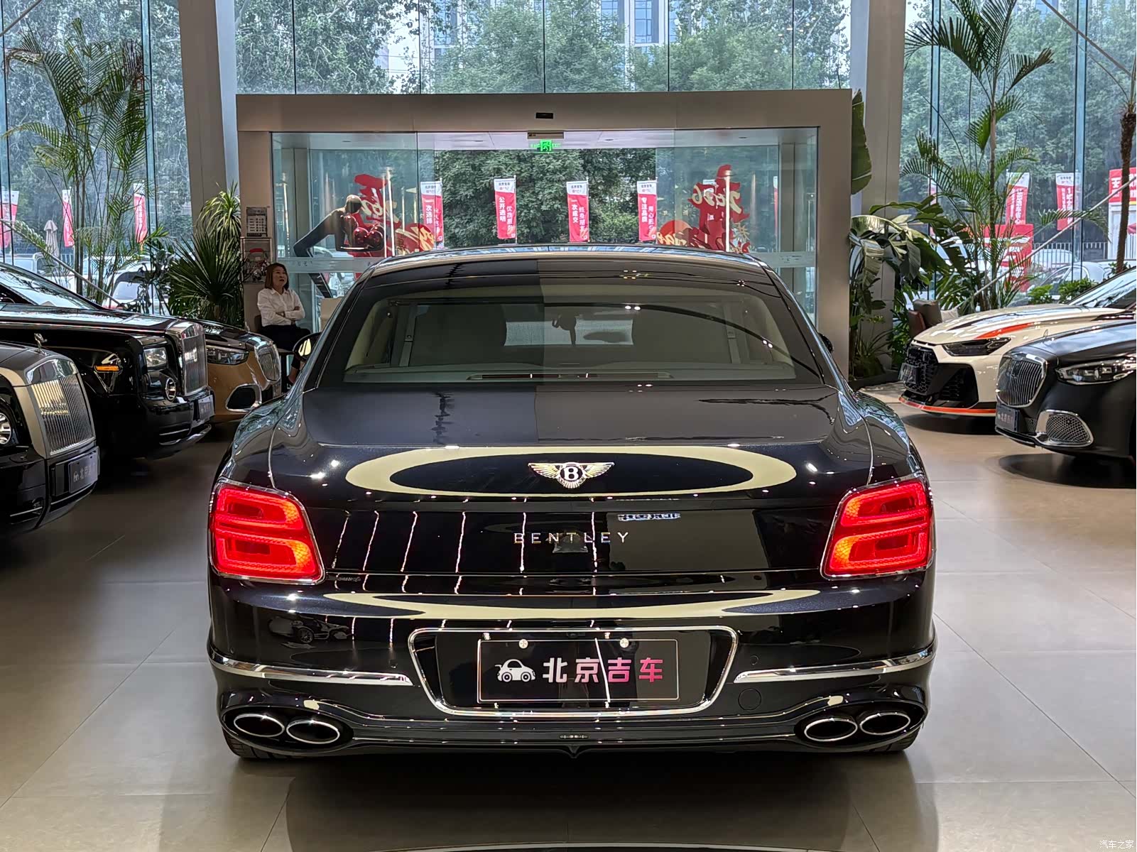 Bentley Flying Spur, 2024 все фото