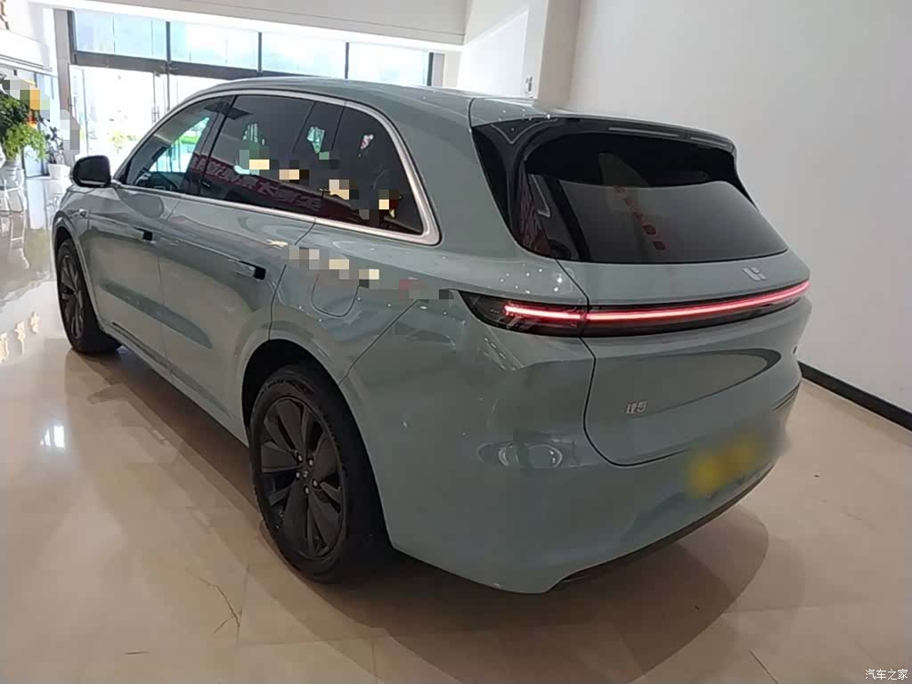 Li Auto L6, 2025 все фото
