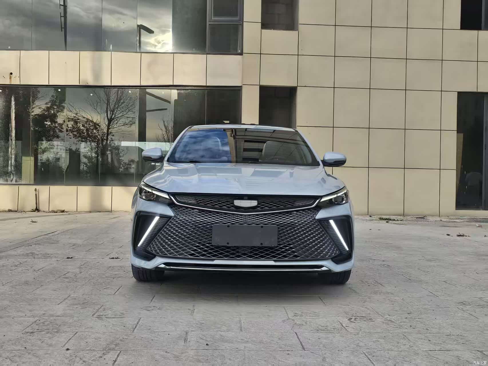 Geely Emgrand, 2022 2