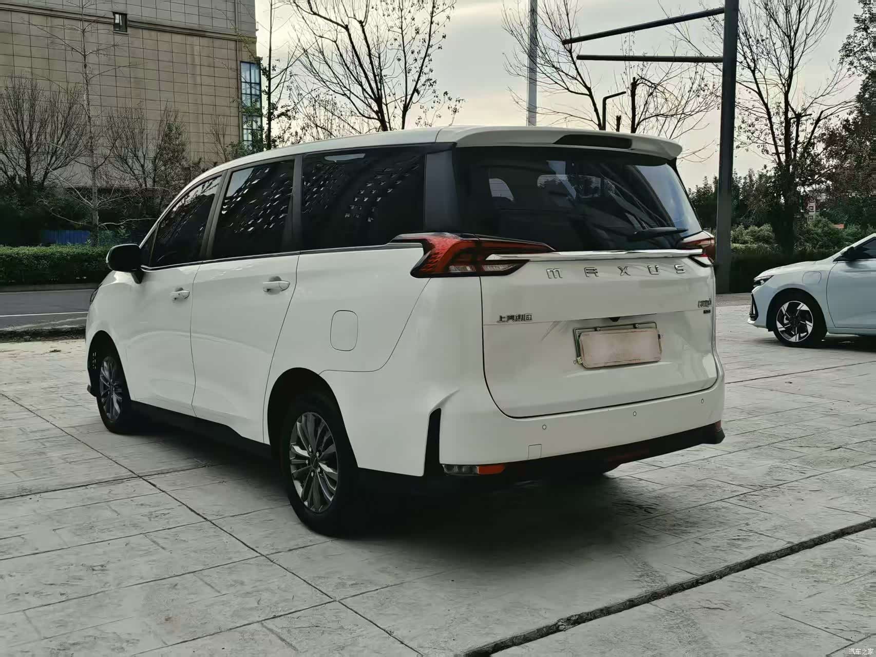 Maxus EUNIQ, 2022 7