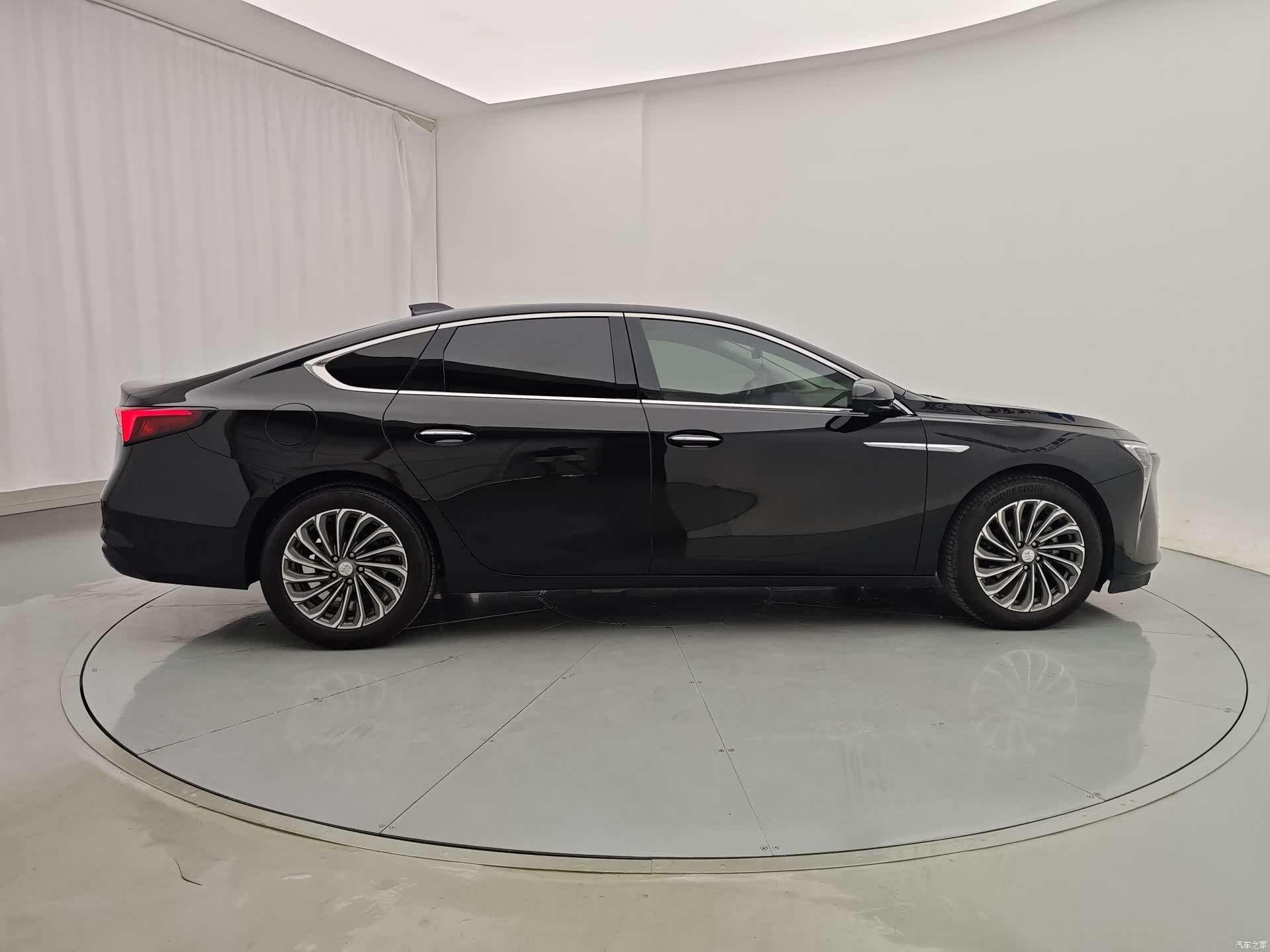 Buick LaCrosse, 2024 4