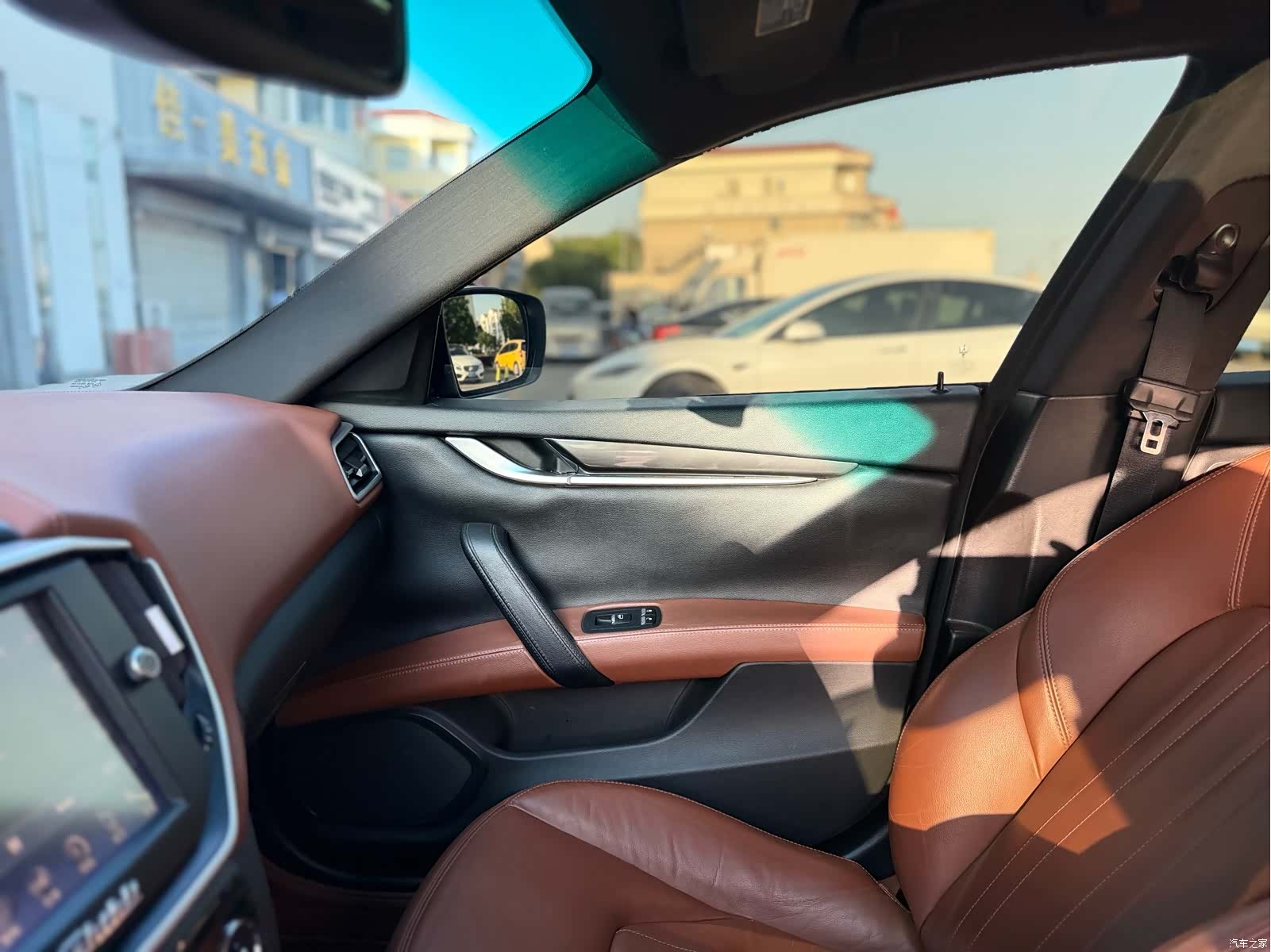 Maserati Ghibli, 2016 21