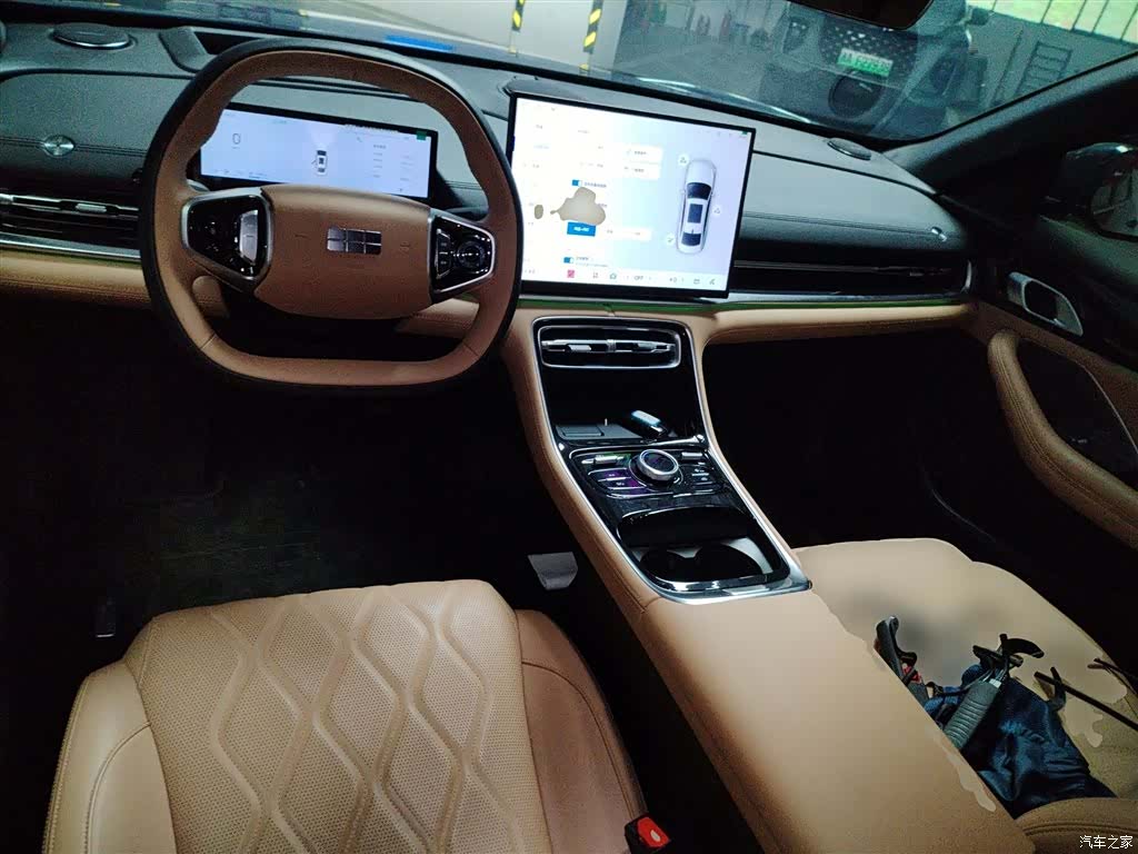 Geely A7, 2025 10