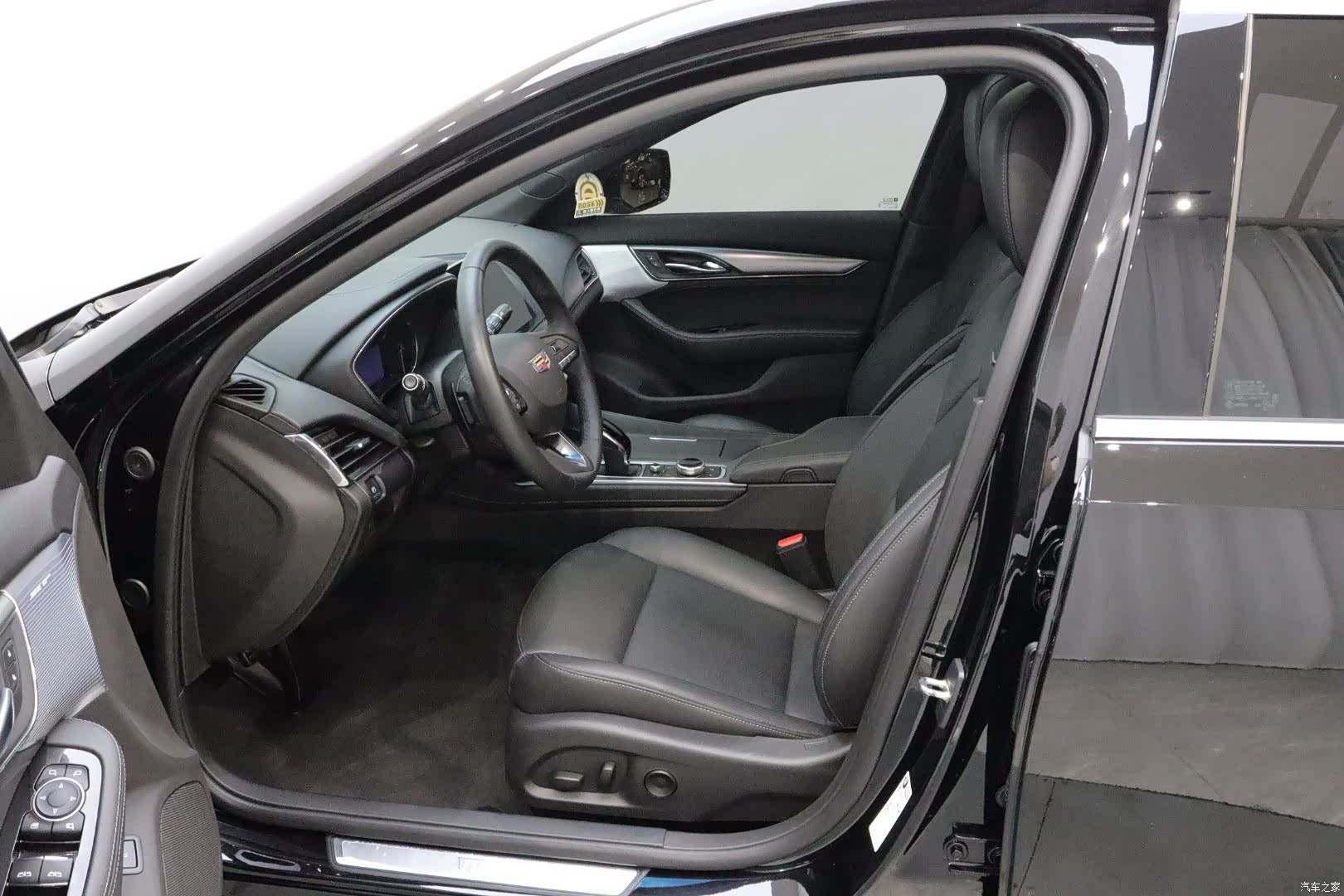 Cadillac CT5, 2023 11