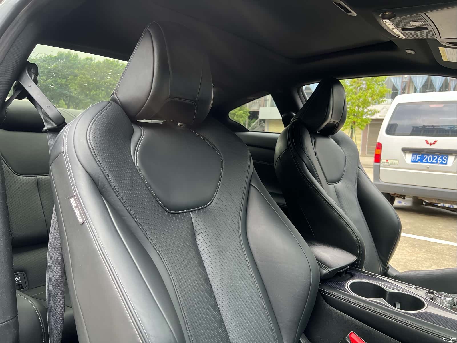 Infiniti Q60, 2018 9