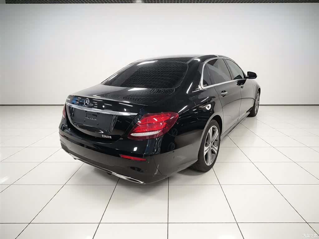 Mercedes-Benz E-Class, 2019 7