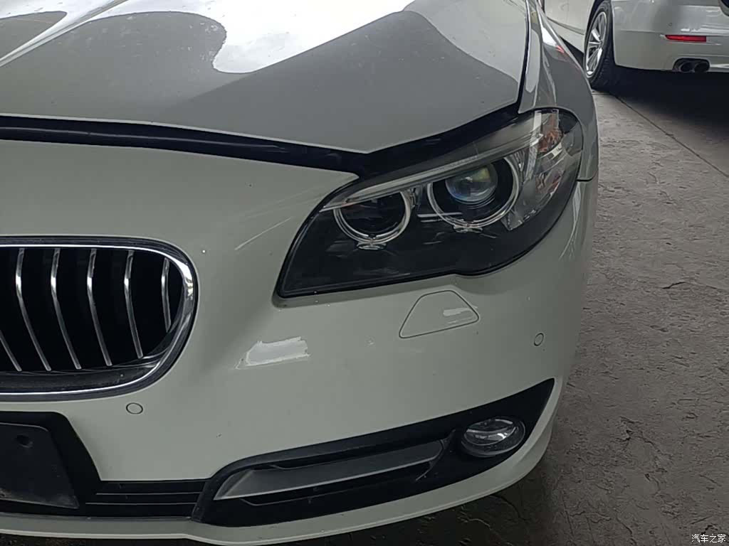 BMW 5 Series, 2015 24