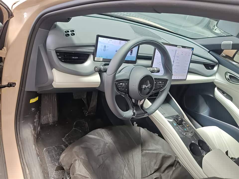 BYD Seal 06GT