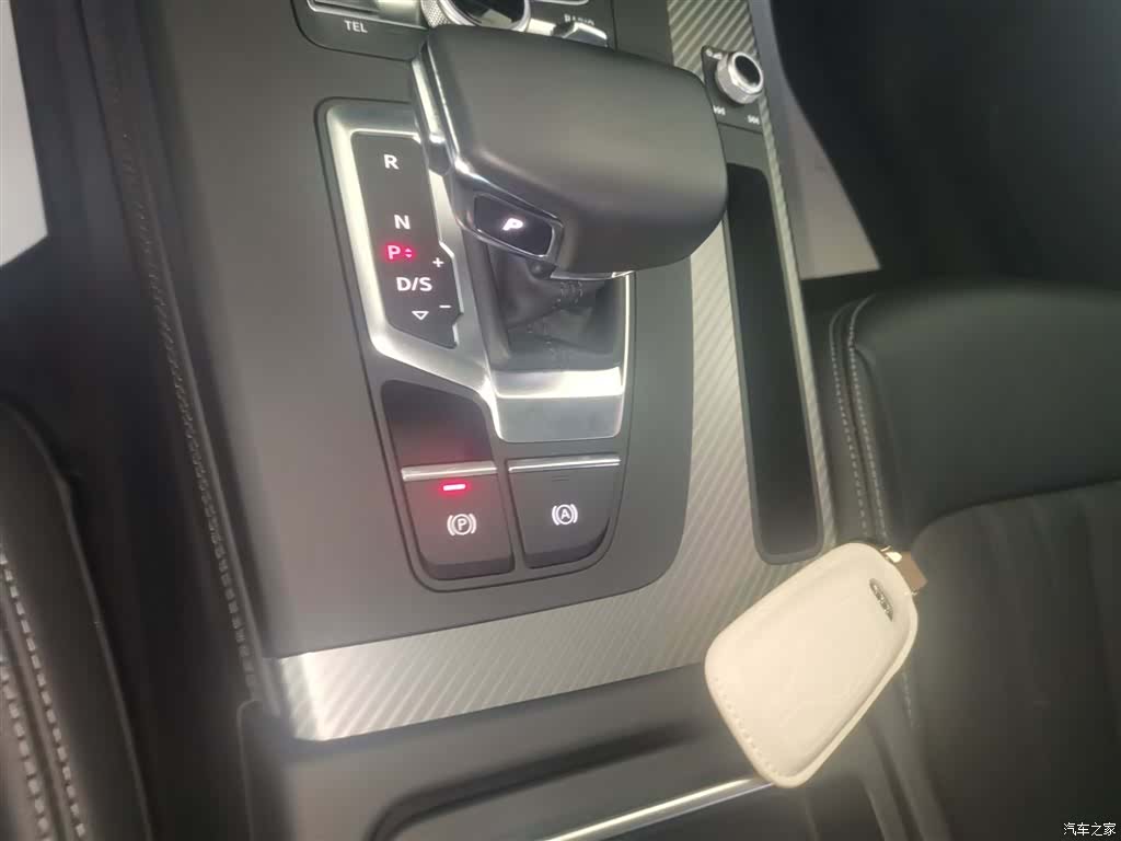 Audi Q5L, 2020 14
