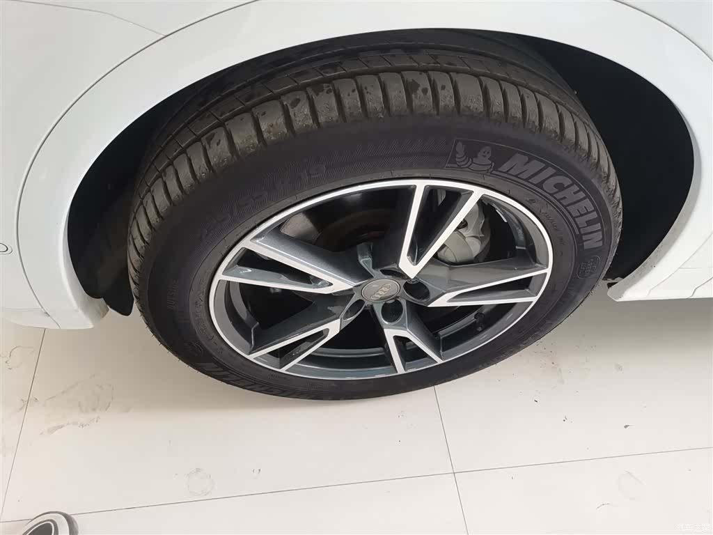 Audi Q5L, 2020 23