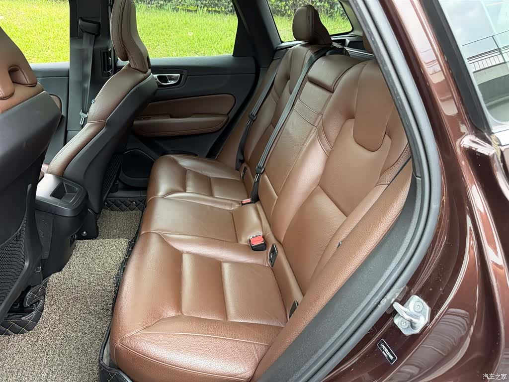 Volvo XC60, 2019 10