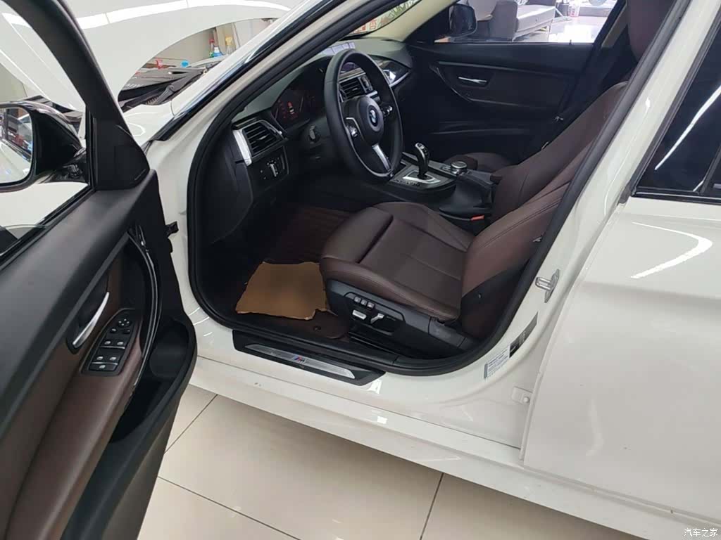 BMW 3 Series, 2018 23