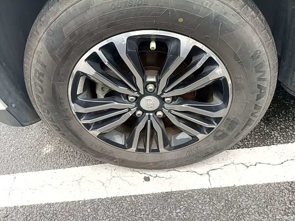 Geely X6, 2018 23