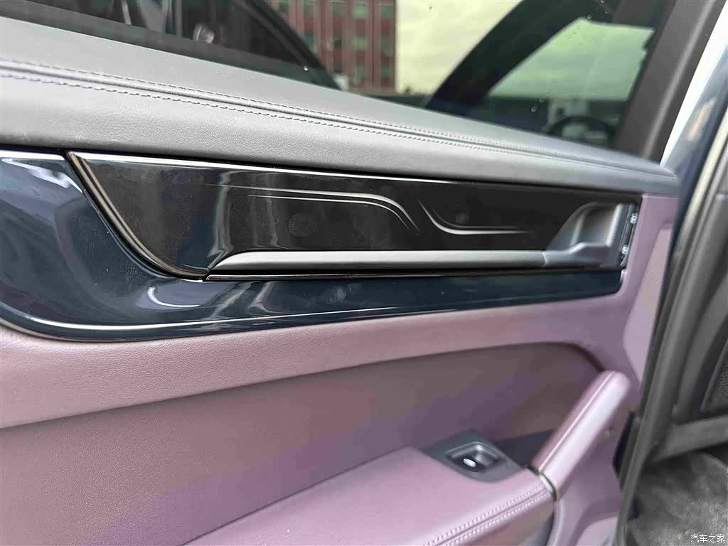 Porsche Cayenne, 2024 30